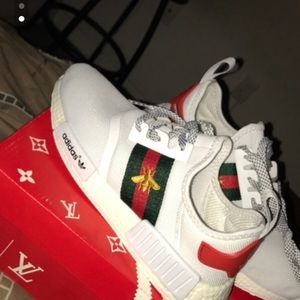 Meet your Posher, Aaron